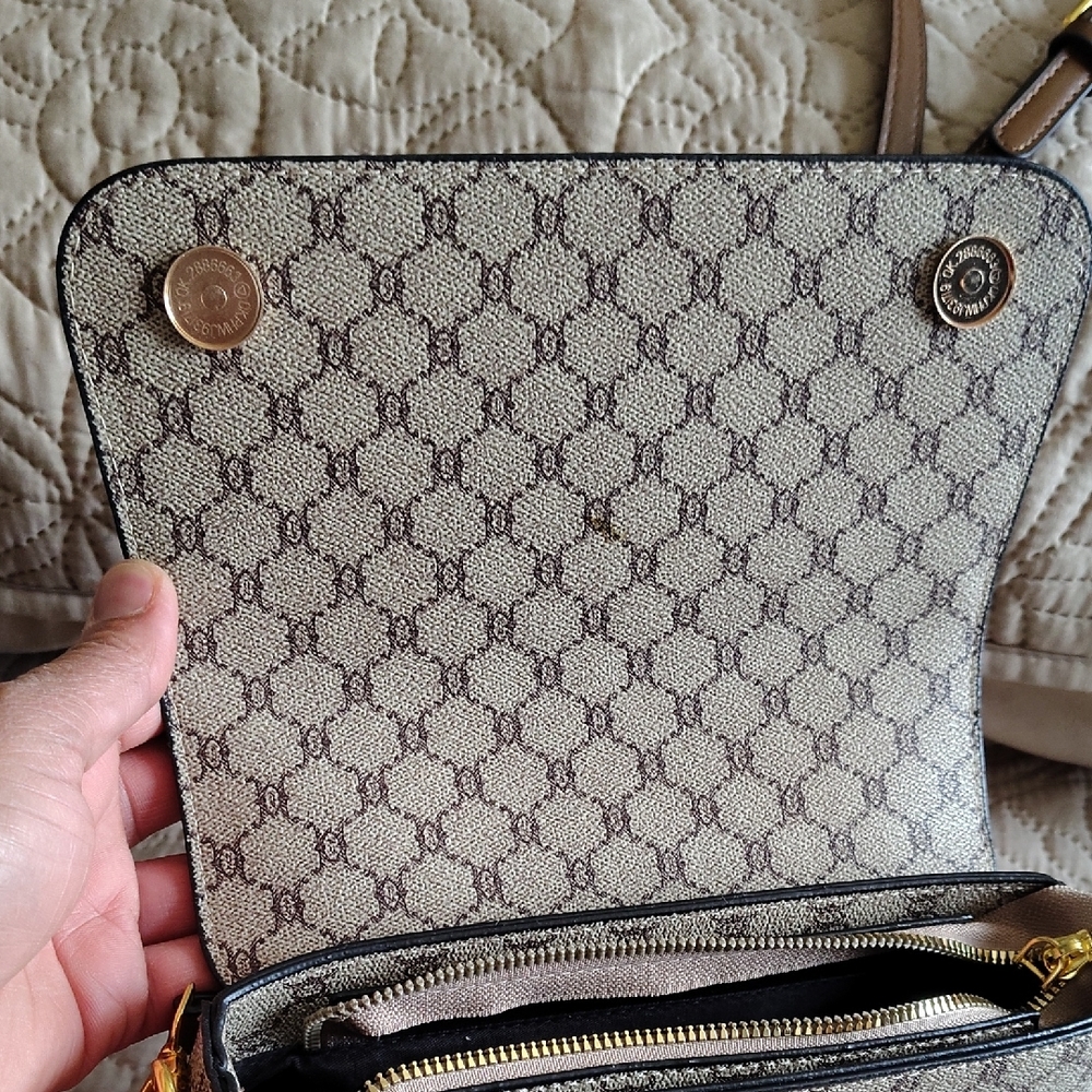 Chic Brown Patterned Shoulder Bag - image 6